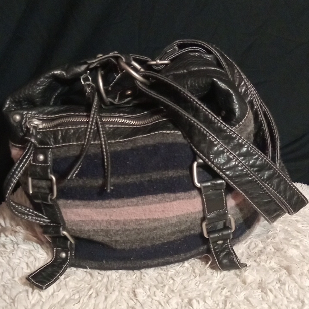 Stylish Black and Pink Women's Bag